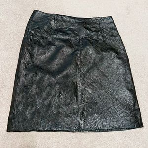 Wayne Rogers real leather skirt size 8